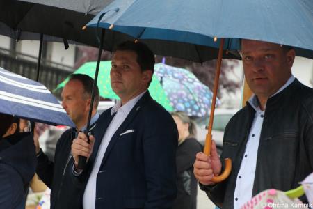 V Motniku namenu predali prenovljeni prireditveni prostor (16)